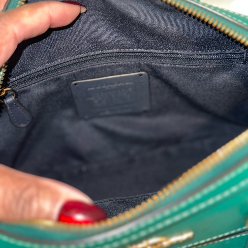 Coach Medium Rowan Satchel - Picture 4 of 5